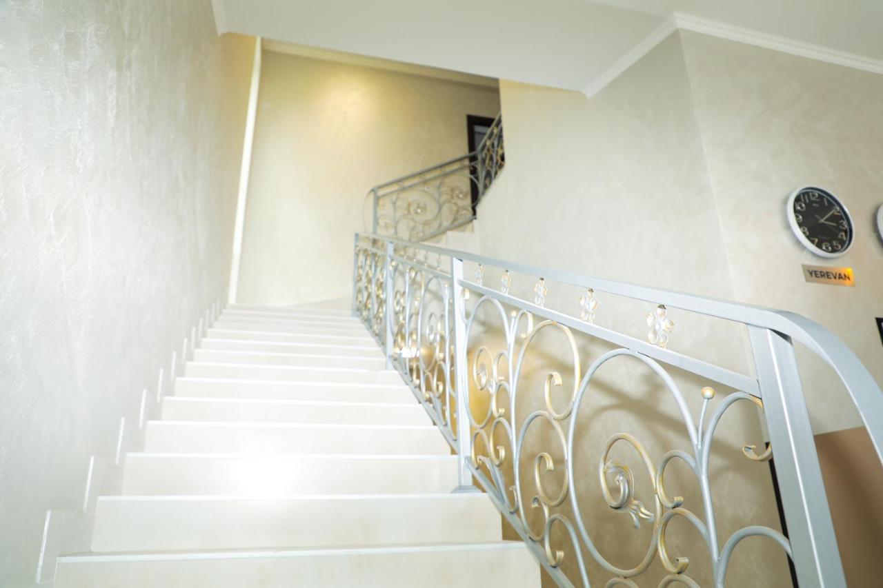 Aragast Hotel & Brewery Sevan Bagian luar foto
